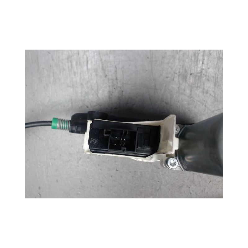 MECANISME+MOTEUR LEVE-GLACE AVANT GAUCHE AUDI Q5