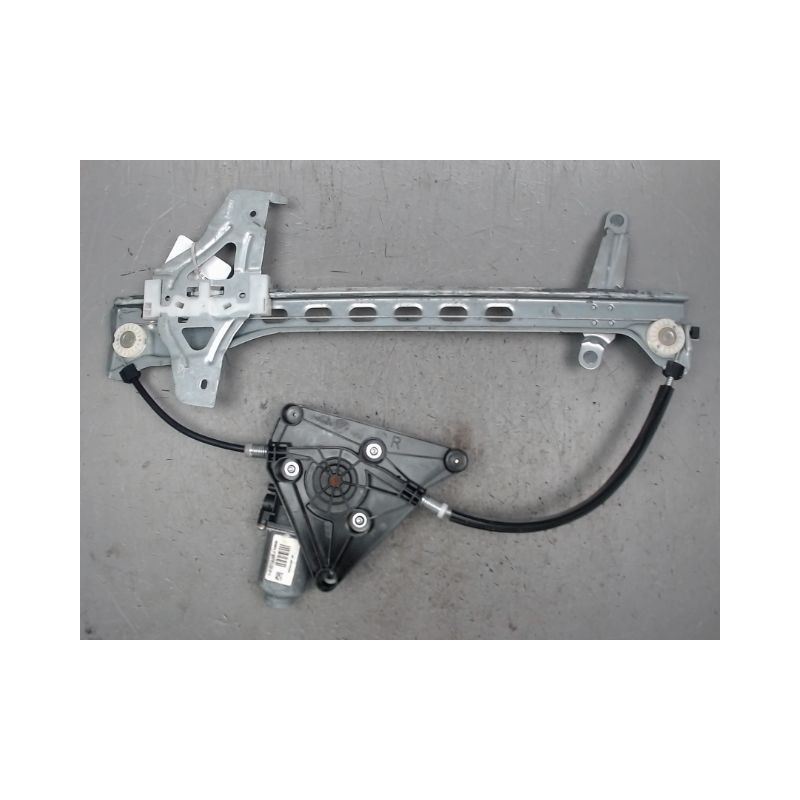 MECANISME+MOTEUR LEVE-GLACE AVANT DROIT PEUGEOT 108