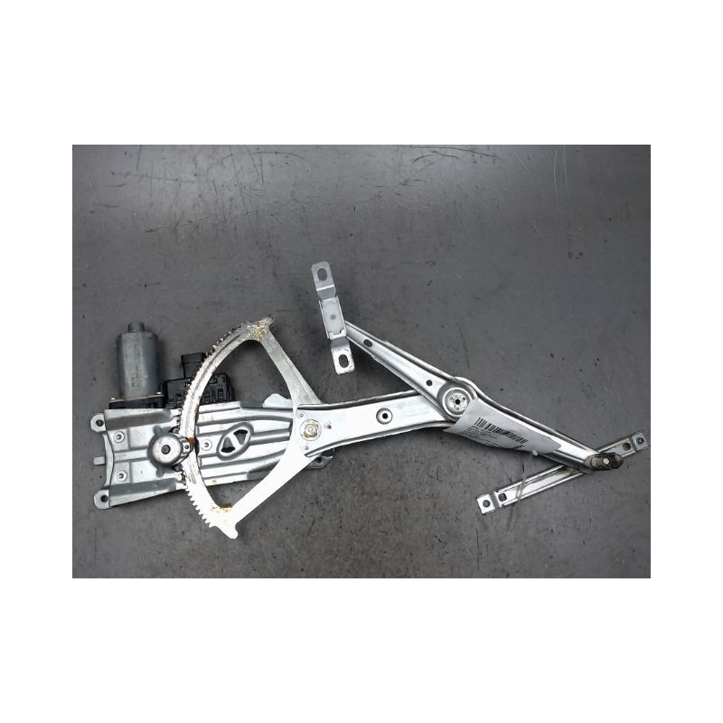 MECANISME+MOTEUR LEVE-GLACE AVANT DROIT OPEL ASTRA GTC 3P