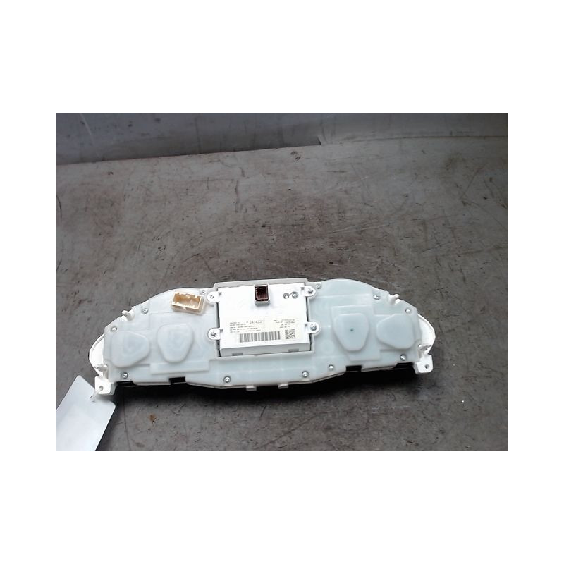 BLOC COMPTEURS PEUGEOT 2008
