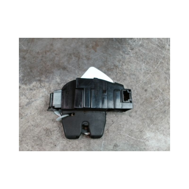 SERRURE HAYON  PEUGEOT 308 2007-