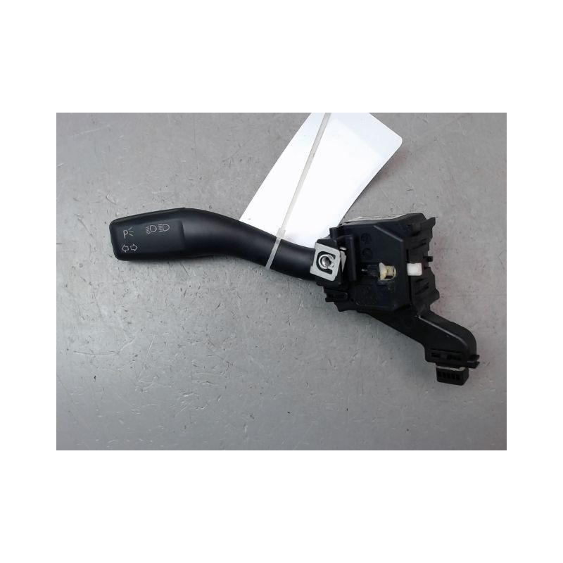 COMMANDE CLIGNOTANT AUDI A3 II Phase 1 (8P) 2003-2008