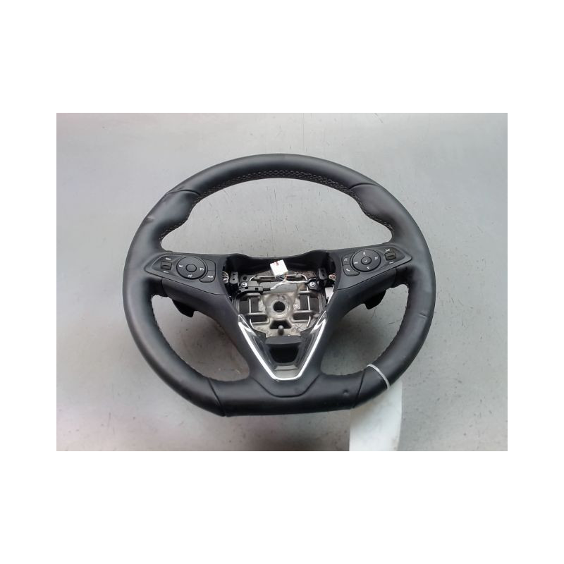 VOLANT DE DIRECTION OPEL CORSA 2010-