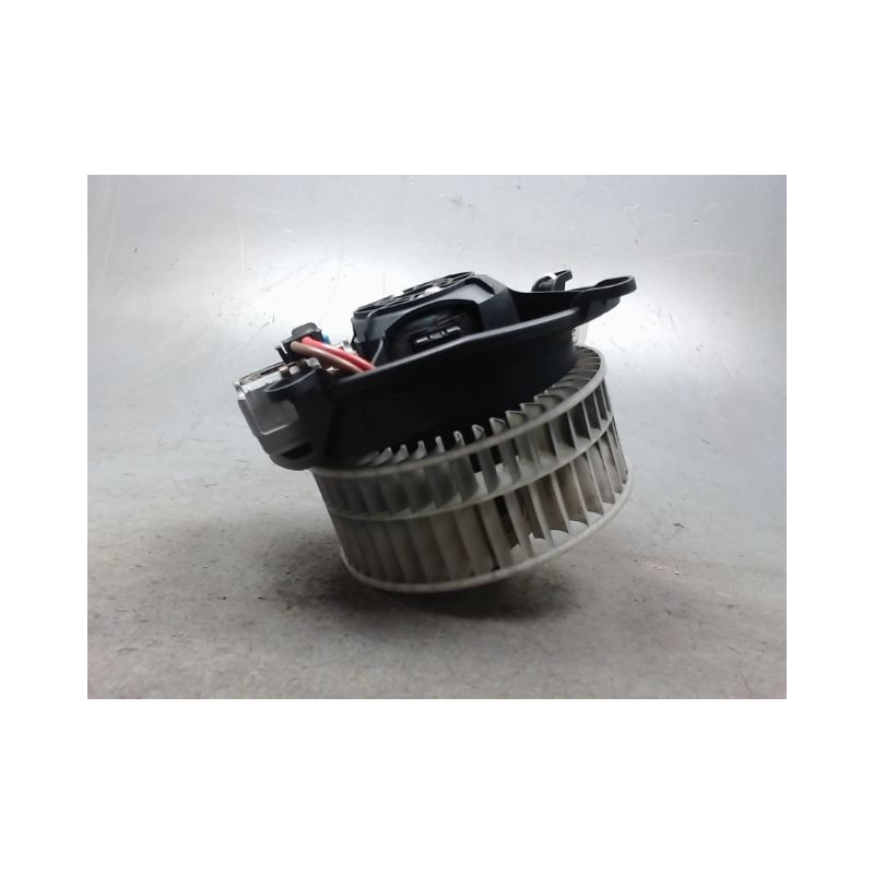 MOTEUR VENTILATEUR CHAUFFAGE MERCEDES CLS