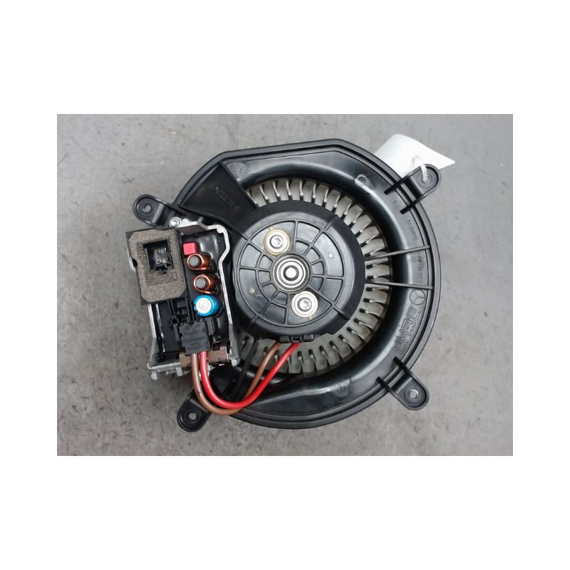 MOTEUR VENTILATEUR CHAUFFAGE MERCEDES CLS