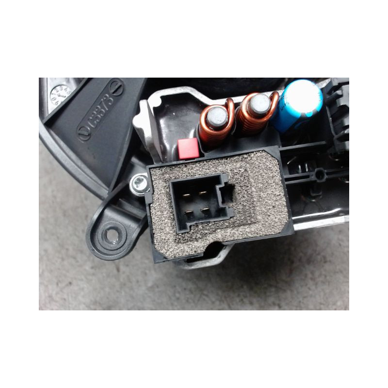 MOTEUR VENTILATEUR CHAUFFAGE MERCEDES CLS