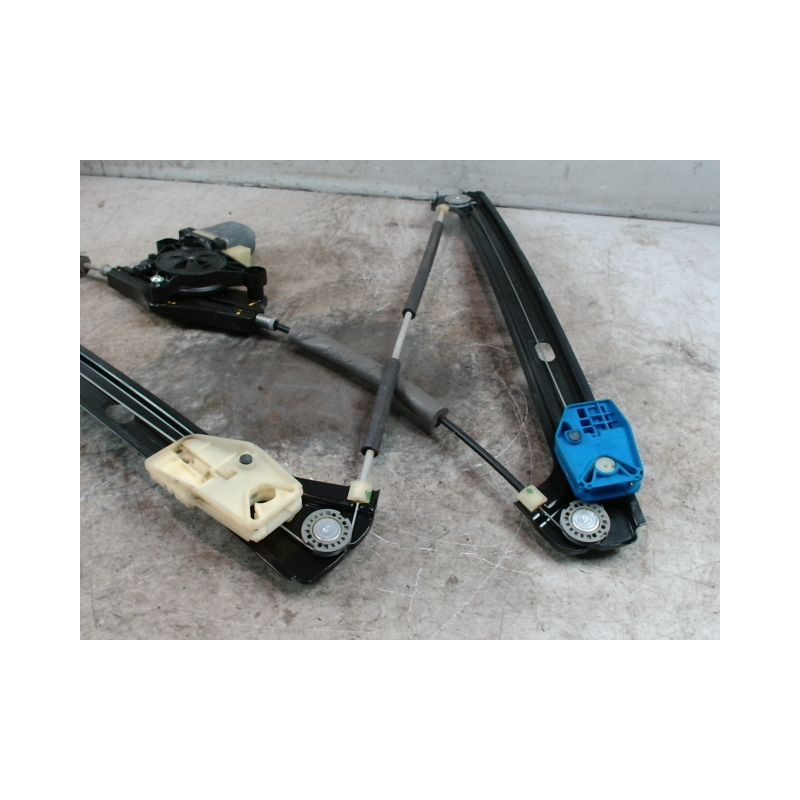 MECANISME+MOTEUR LEVE-GLACE AVANT DROIT SKODA KODIAQ
