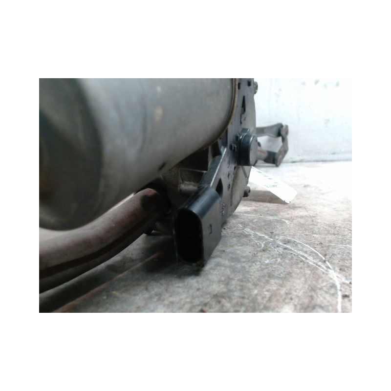 MECANISME ESSUIE-GLACE AVANT VOLKSWAGEN CRAFTER FGN 2006-
