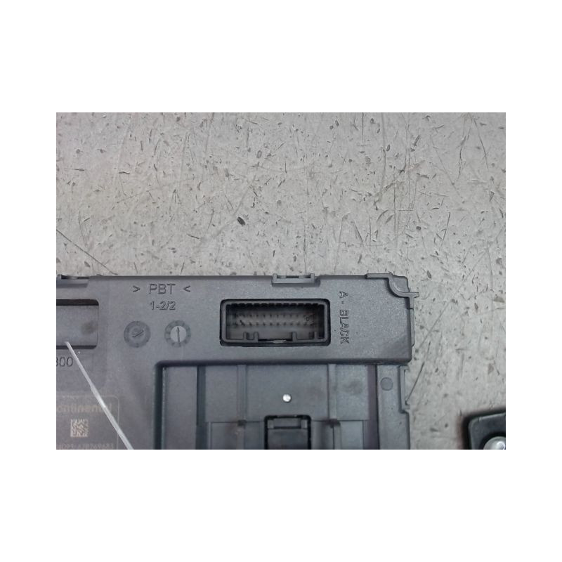 LECTEUR DE CARTE RENAULT CLIO IV Phase 1 2012-...
