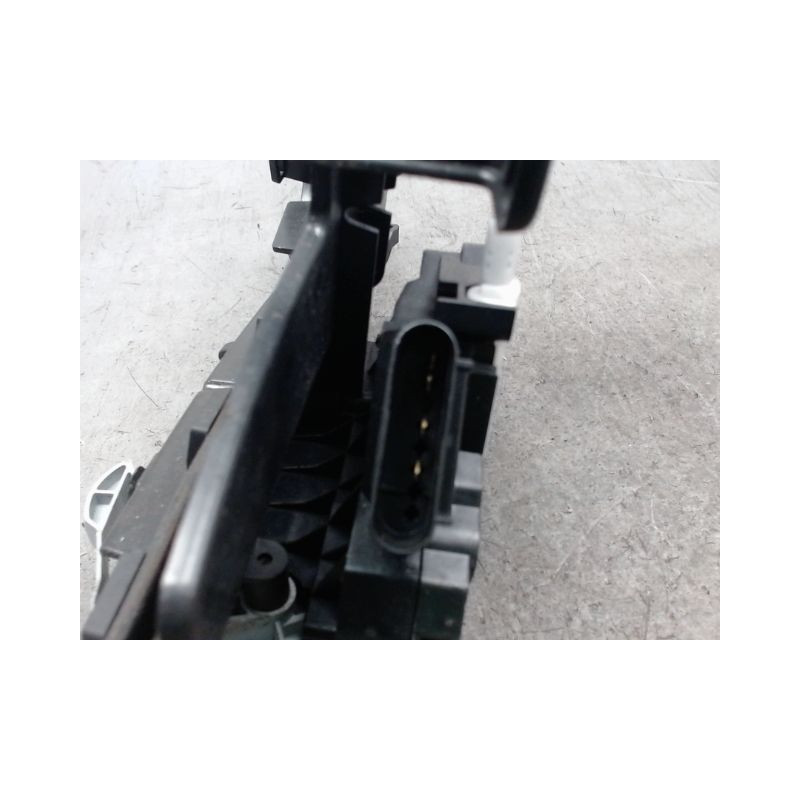 SYSTEME CONDAMNATION AVANT DROIT FORD FIESTA 2008-