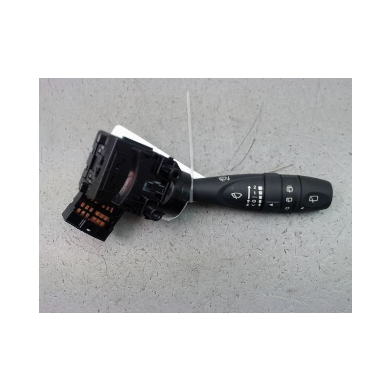 COMMANDE ESSUIE GLACE HYUNDAI I 10 5 P 2007-
