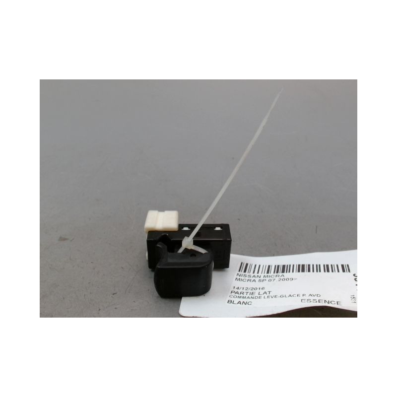 COMMANDE LEVE-GLACE PORTE AVD NISSAN MICRA 2009-