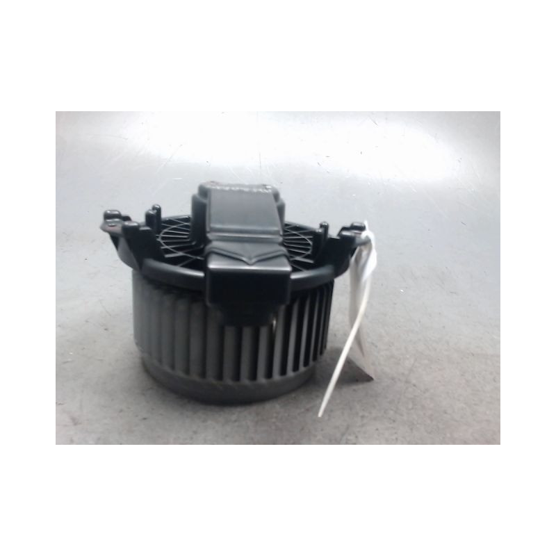 MOTEUR VENTILATEUR CHAUFFAGE TOYOTA YARIS 2005-