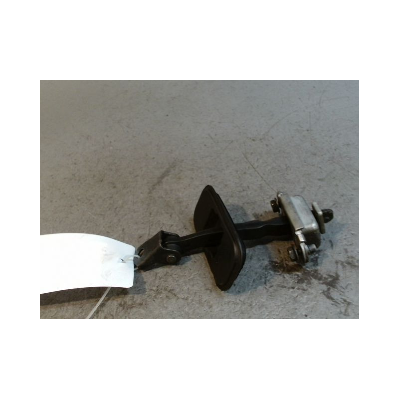 TIRANT PORTE AVANT DROIT NISSAN QASHQAI
