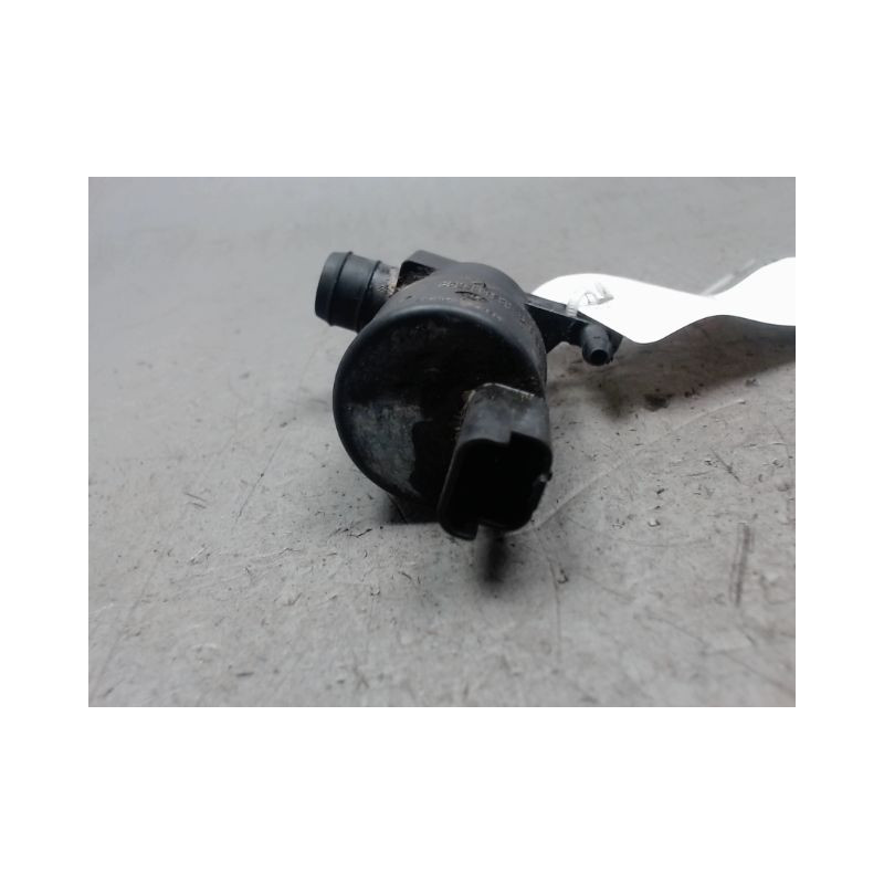 POMPE LAVE-GLACE AVANT RENAULT MASTER