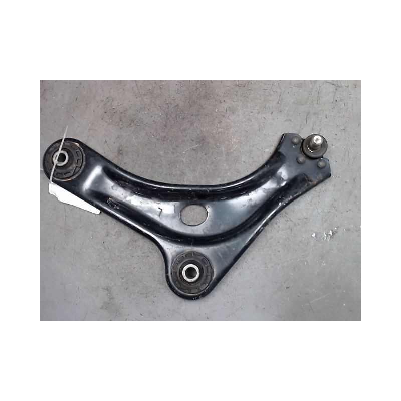 TRIANGLE INFERIEUR AVANT GAUCHE CITROEN C3