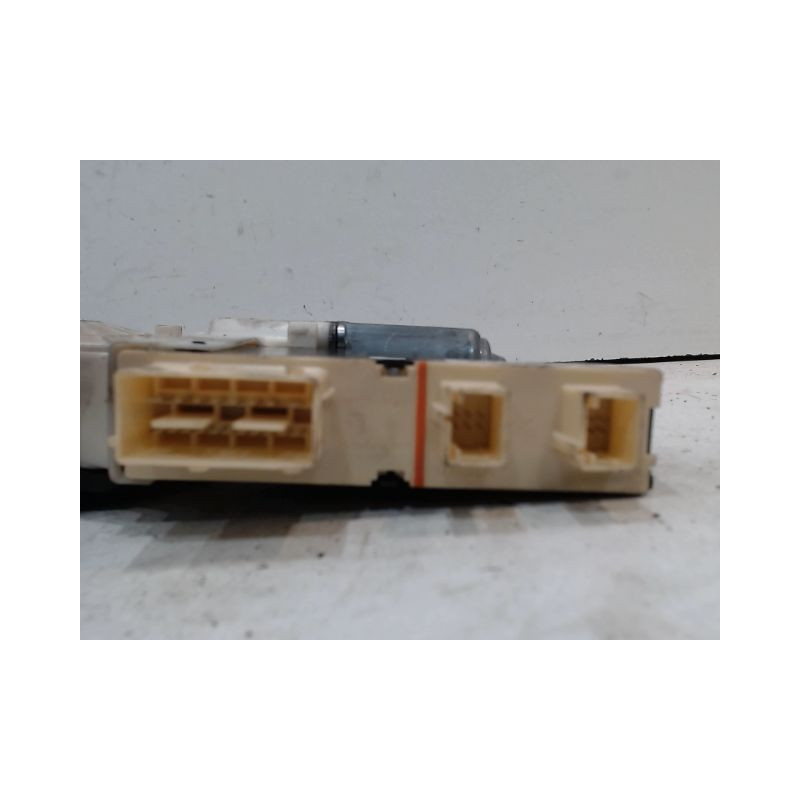 MECANISME+MOTEUR LEVE-GLACE AVANT DROIT PEUGEOT 307