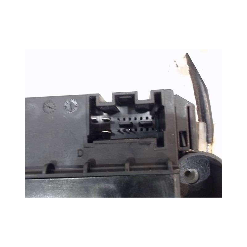 MECANISME+MOTEUR LEVE-GLACE ARRIERE DROIT VOLKSWAGEN POLO