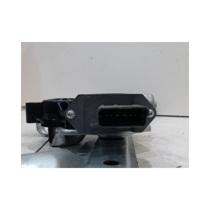 MECANISME+MOTEUR LEVE-GLACE ARRIERE DROIT PEUGEOT 3008