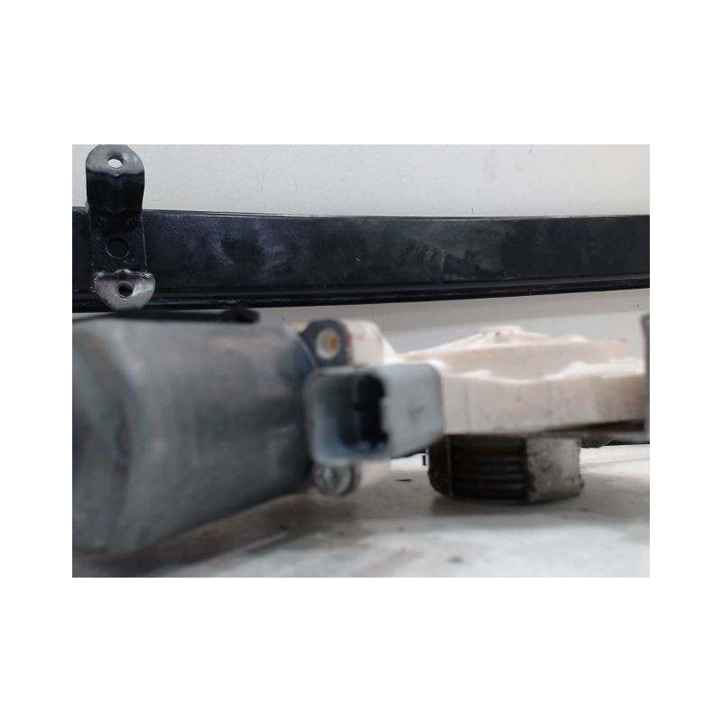 MECANISME+MOTEUR LEVE-GLACE AVANT DROIT NISSAN MICRA