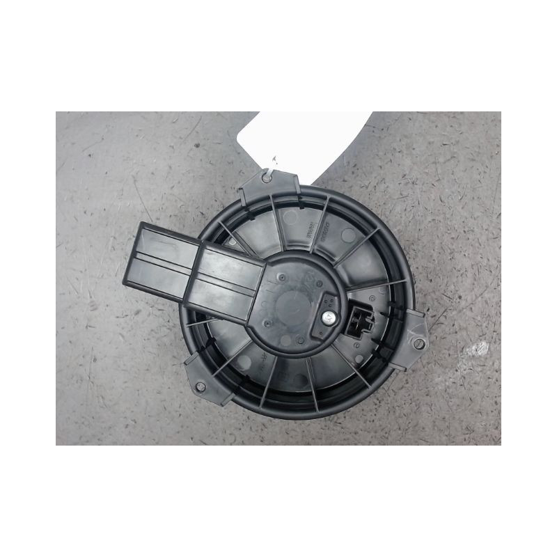 MOTEUR VENTILATEUR CHAUFFAGE CITROEN C-ZERO