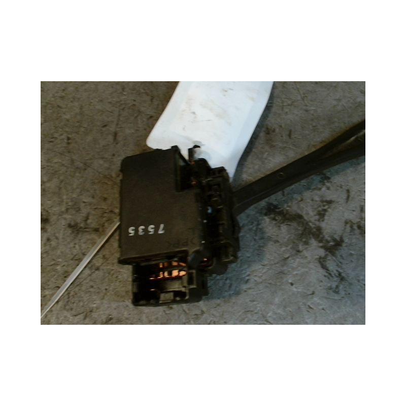 COMMANDE ESSUIE GLACE NISSAN KING-CAB