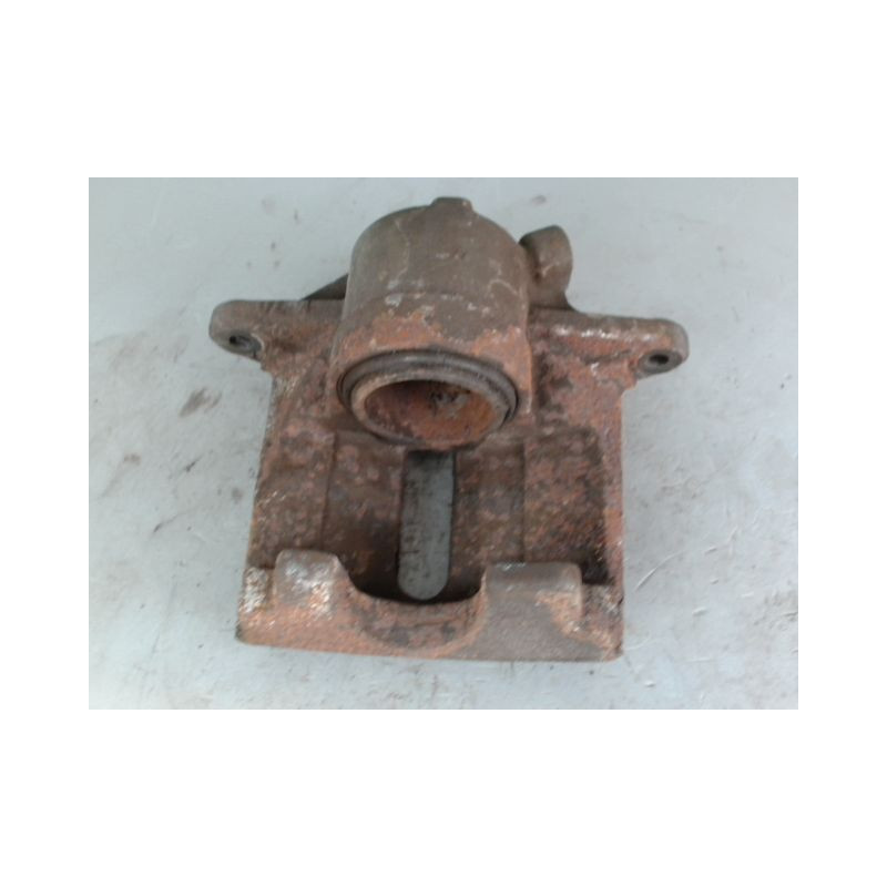 ETRIER DE FREIN AVANT DROIT RENAULT SCENIC 2 PHASE 1 GASOIL