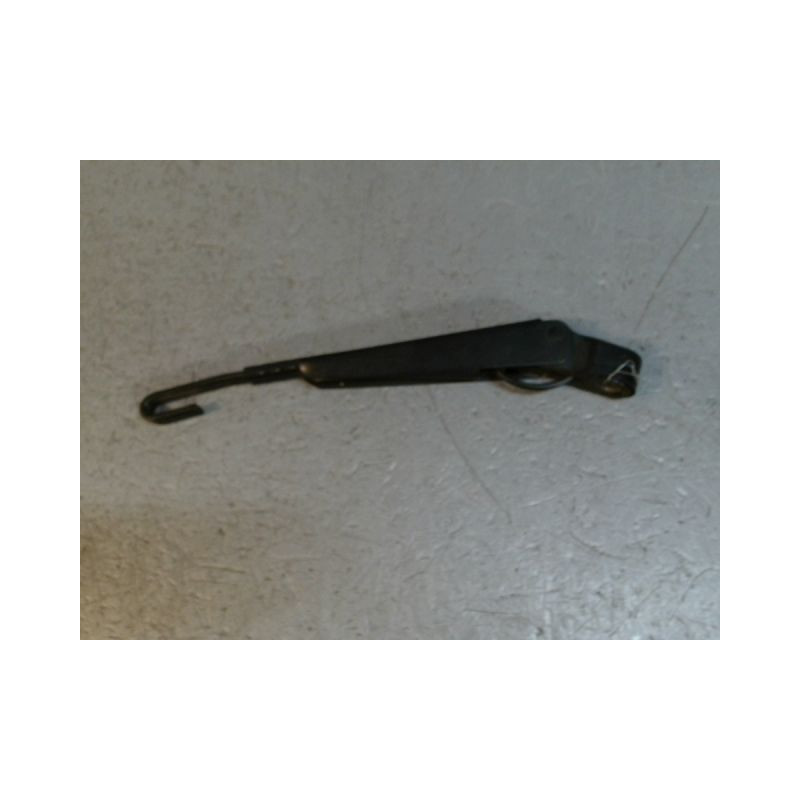 BRAS ESSUIE-GLACE ARRIERE FORD FOCUS