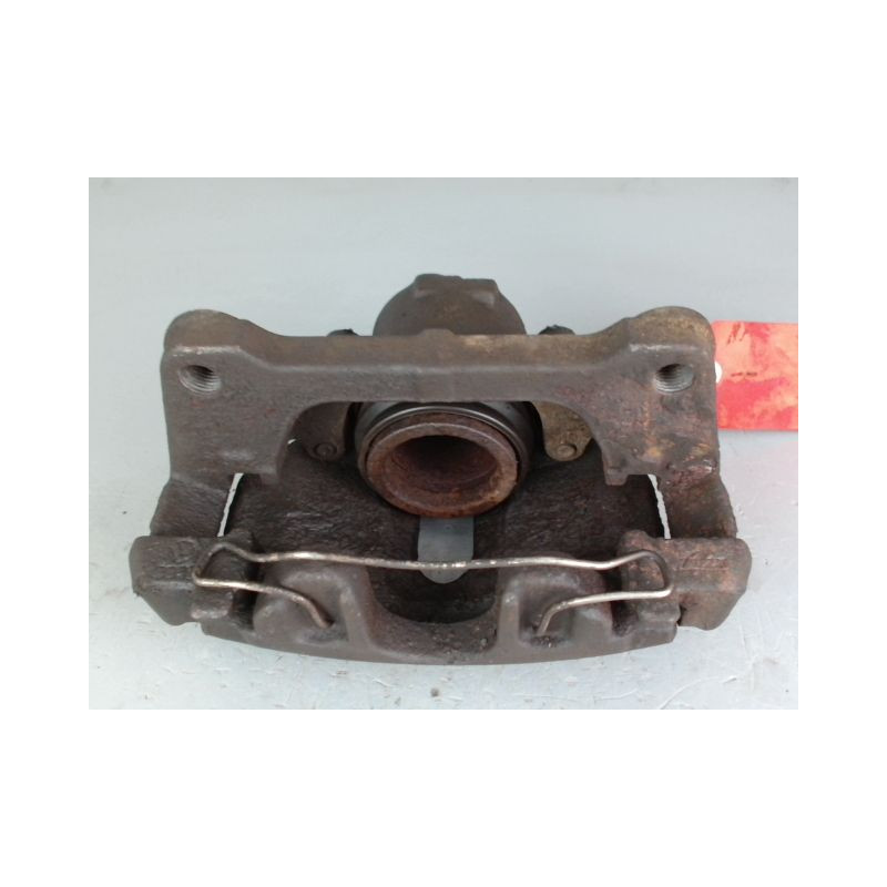 ETRIER DE FREIN AVANT GAUCHE AUDI A4 2 AVANT PHASE 1 BREAK GASOI
