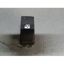 COMMANDE LEVE-GLACE PORTE AVD RENAULT SCENIC 2 PHASE 1 GASOIL