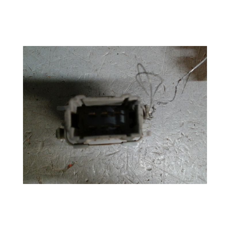 COMMANDE LEVE-GLACE PORTE AVD RENAULT SCENIC 2 PHASE 1 GASOIL