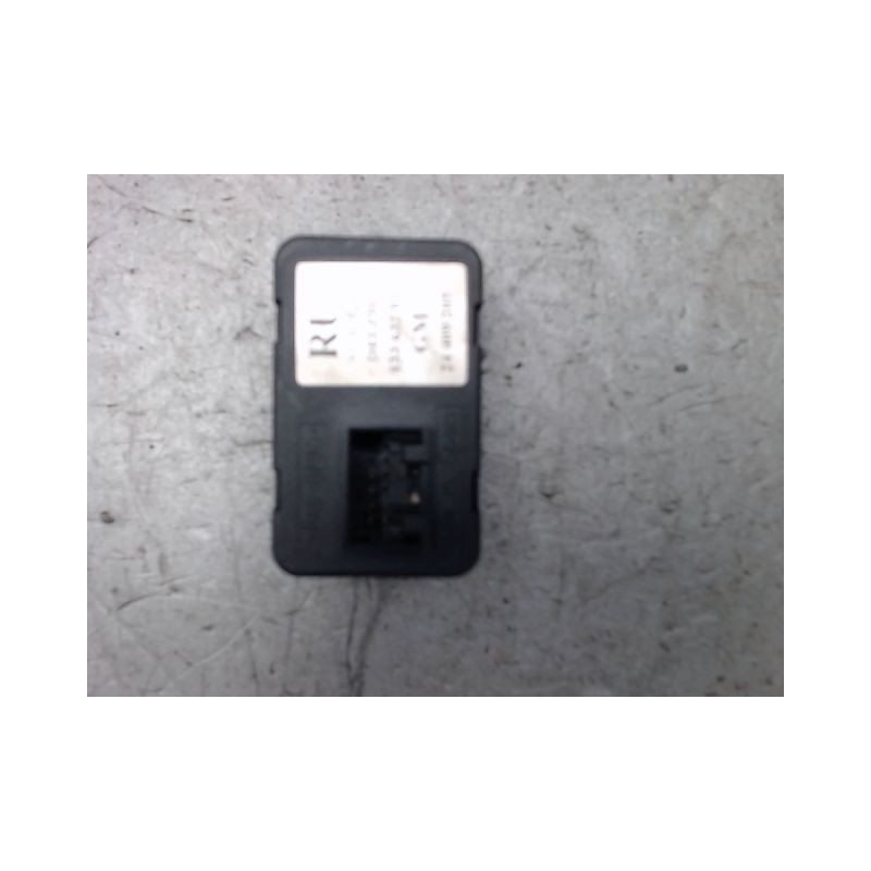 COMMANDE LEVE-GLACE PORTE AVG OPEL CORSA C PHASE 2 GASOIL