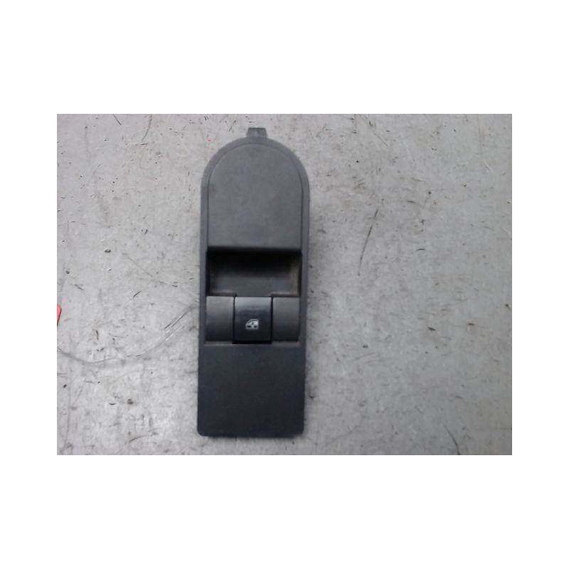 COMMANDE LEVE-GLACE PORTE AVD OPEL ZAFIRA B PHASE 1 GASOIL