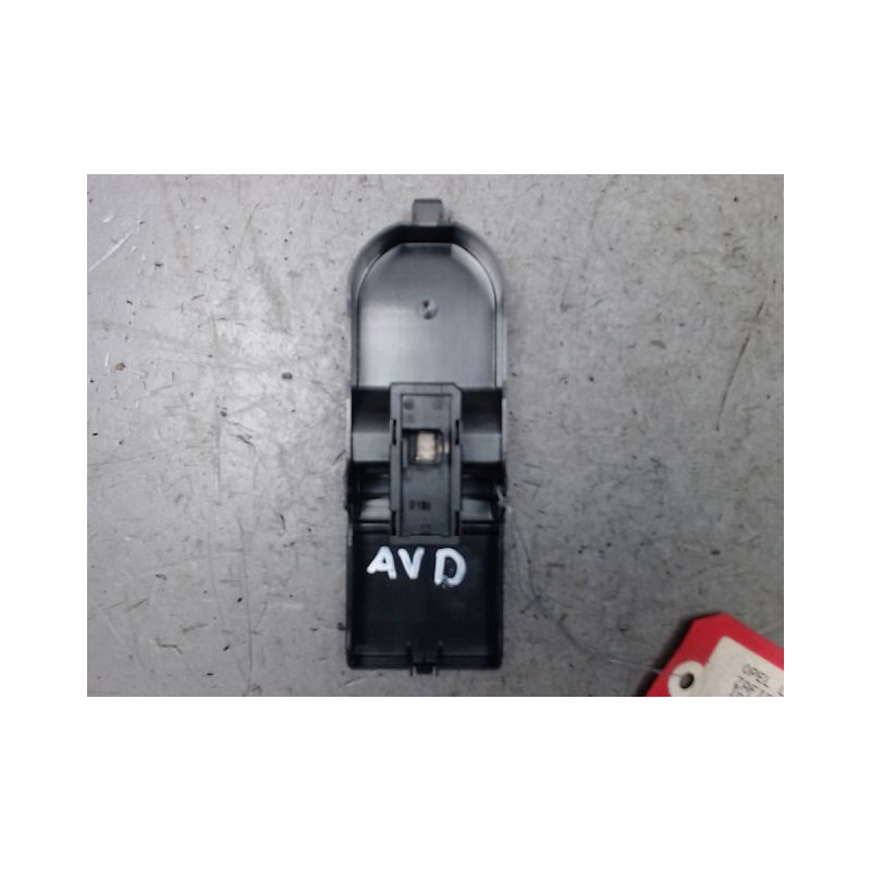 COMMANDE LEVE-GLACE PORTE AVD OPEL ZAFIRA B PHASE 1 GASOIL