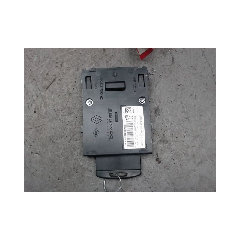 LECTEUR DE CARTE RENAULT GRAND SCENIC 3 PHASE 2 GASOIL