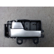 POIGNEE INTERIEURE PORTE AVANT GAUCHE FORD FOCUS 2 PHASE 2 GASOIL