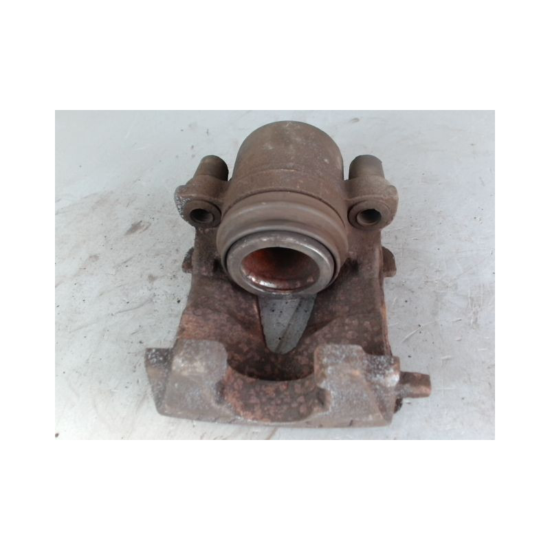 ETRIER DE FREIN AVANT GAUCHE VOLKSWAGEN POLO 4 PHASE 1 ESSENCE