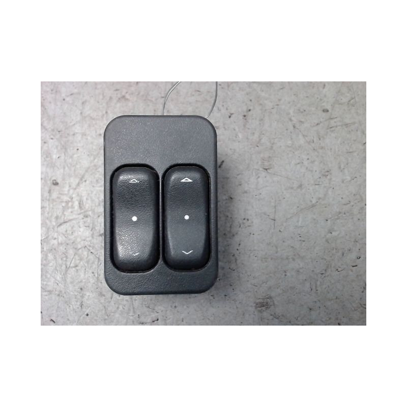 COMMANDE LEVE-GLACE PORTE AVG OPEL CORSA C PHASE 1 ESSENCE