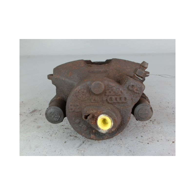 ETRIER DE FREIN AVANT DROIT VOLKSWAGEN GOLF 4 DIESEL
