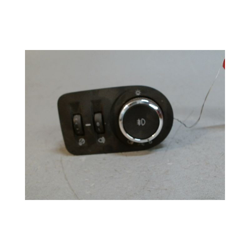 INTERIEUR COMMANDE PHARES OPEL CORSA D PHASE 2 DIESEL