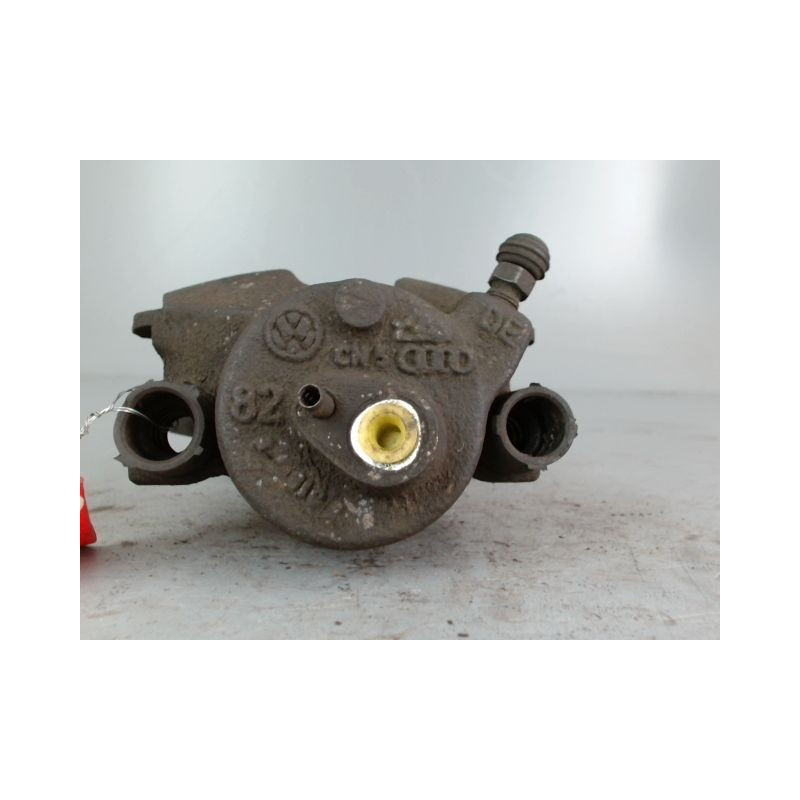 ETRIER DE FREIN AVANT DROIT VOLKSWAGEN GOLF 5 DIESEL