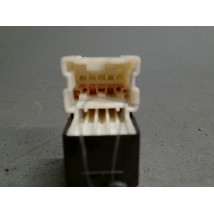 COMMANDE LEVE-GLACE PORTE AVD SUZUKI SWIFT 4 ESSENCE