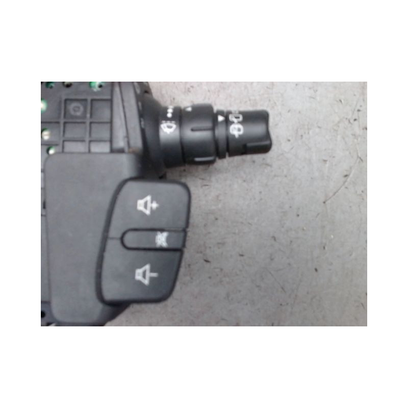 COMMANDE ESSUIE GLACE RENAULT SCENIC 2 PHASE 1 DIESEL