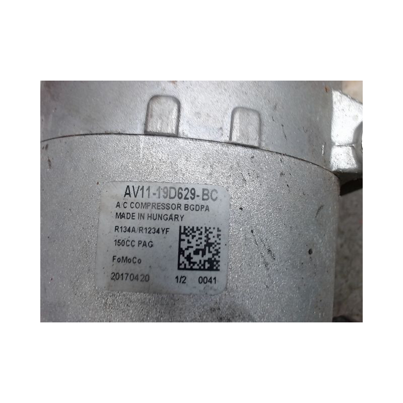 COMPRESSEUR AIR CONDITIONNE FORD FIESTA 6 PHASE 2 ESSENCE