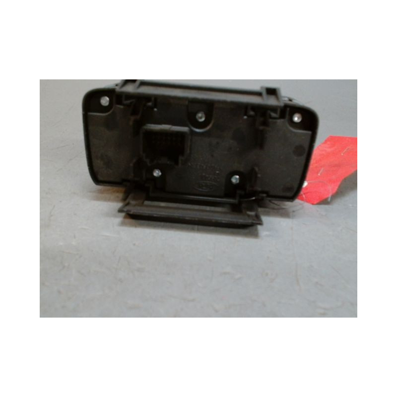 INTERIEUR COMMANDE PHARES FORD FIESTA 6 PHASE 2 ESSENCE