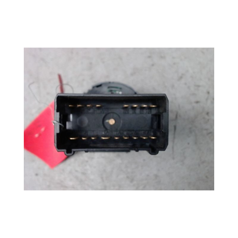 INTERIEUR COMMANDE PHARES VOLKSWAGEN LUPO 1.4I - 16V
