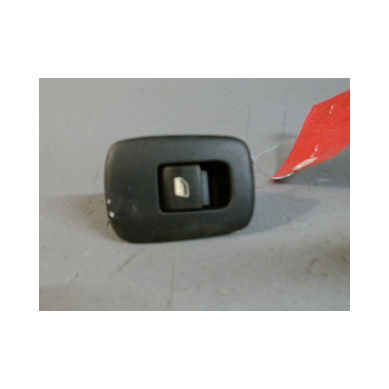 COMMANDE LEVE-GLACE PORTE ARD PEUGEOT 207 DIESEL