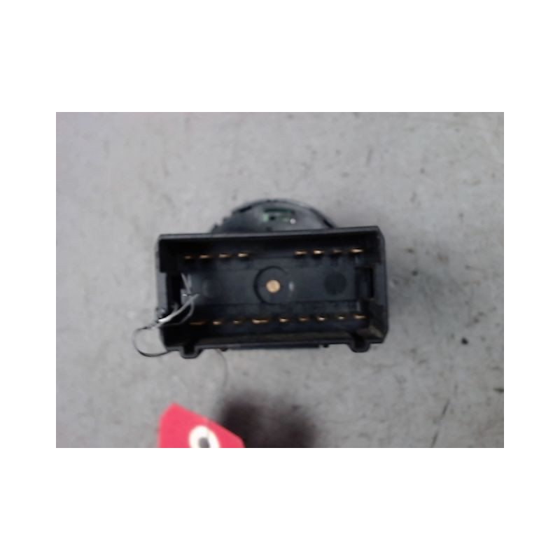 INTERIEUR COMMANDE PHARES VOLKSWAGEN GOLF 4 ESSENCE