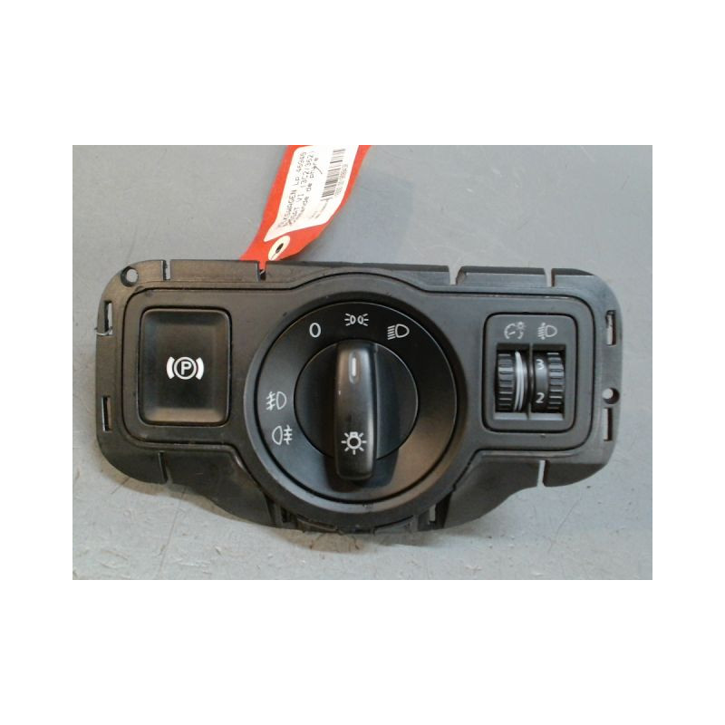 COMMANDE ECLAIRAGE VOLKSWAGEN PASSAT 5 BREAK DIESEL