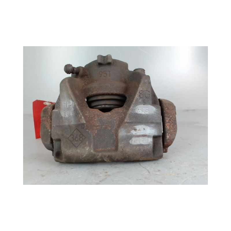 ETRIER DE FREIN AVANT DROIT RENAULT MEGANE 3 PHASE 3 BREAK 1.5 DCI